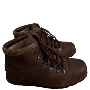 UGG Men's Brown Leather Brompton Tweed Boots